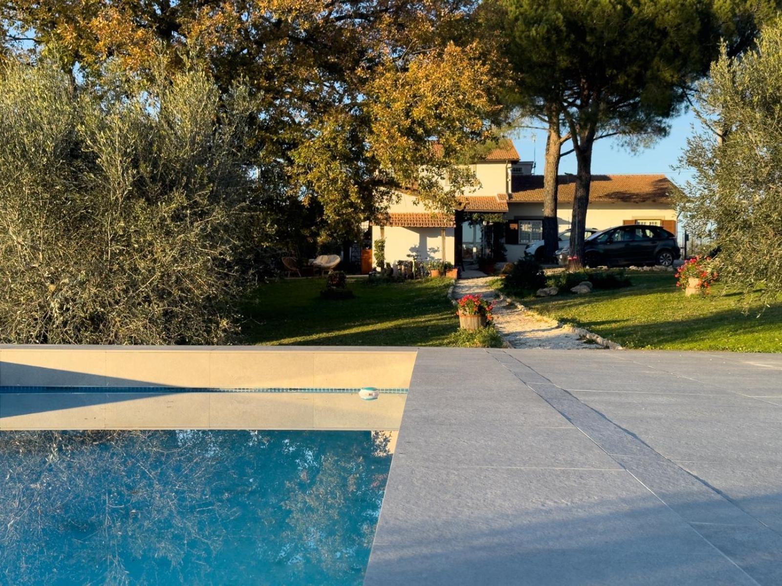 Casale Le Brecce B&B Otricoli Exterior photo